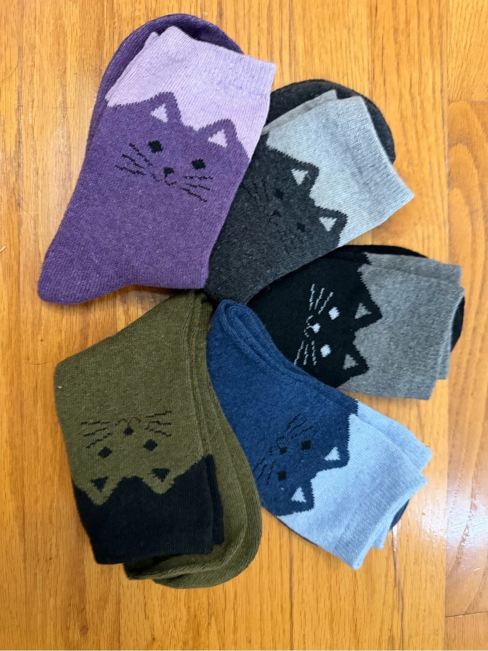 Cat face wool blend 5 pairs of women’s socks new